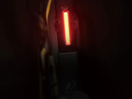 Lampka Rowerowa Tylna USB MAGICSHINE SEEMEE 30 lm V2.0 Czujnik Światła