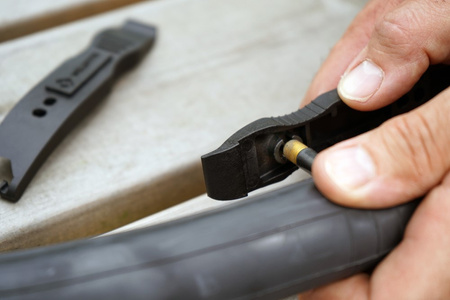 ŁYŻKI DO OPON WELDTITE Tyre Levers 2.0 ZESTAW 2 SZTUKI 130 MM