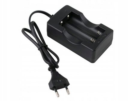 ŁADOWARKA DO AKUMULATORÓW OGNIW BATERII 18650 3,7V