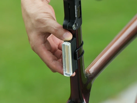 Lampka Rowerowa Tylna USB MAGICSHINE SEEMEE 50 lm Tryb Jazdy Grupowej