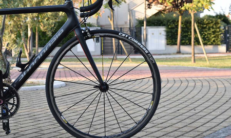 CST Correre 700x23 EPS 120 TPI Zwĳana Opona Szosowa Antyprzebicie Trenażer