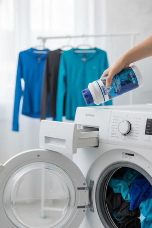 NIKWAX BaseFresh Płyn Pielęgnujący Bielizna Termoaktywna Odświeżacz 1 Litr